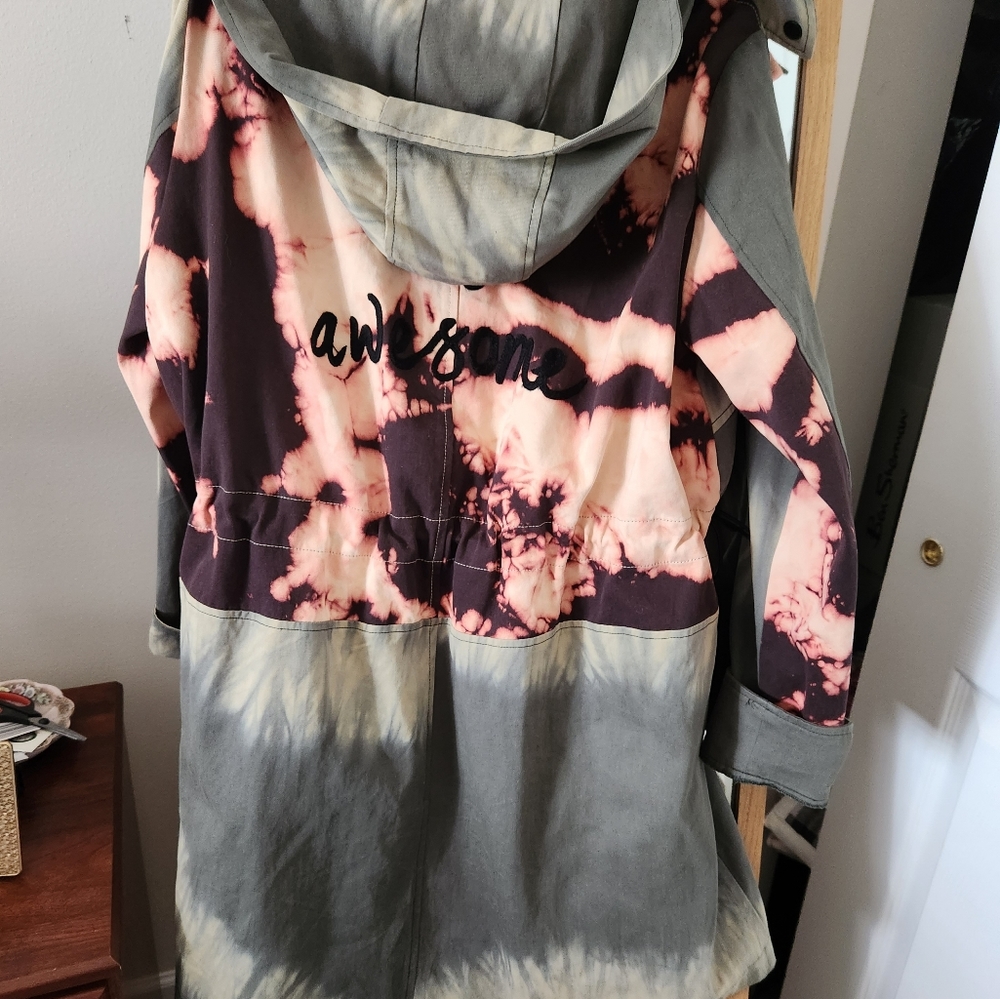 Jacket - Picture 5 of 6
